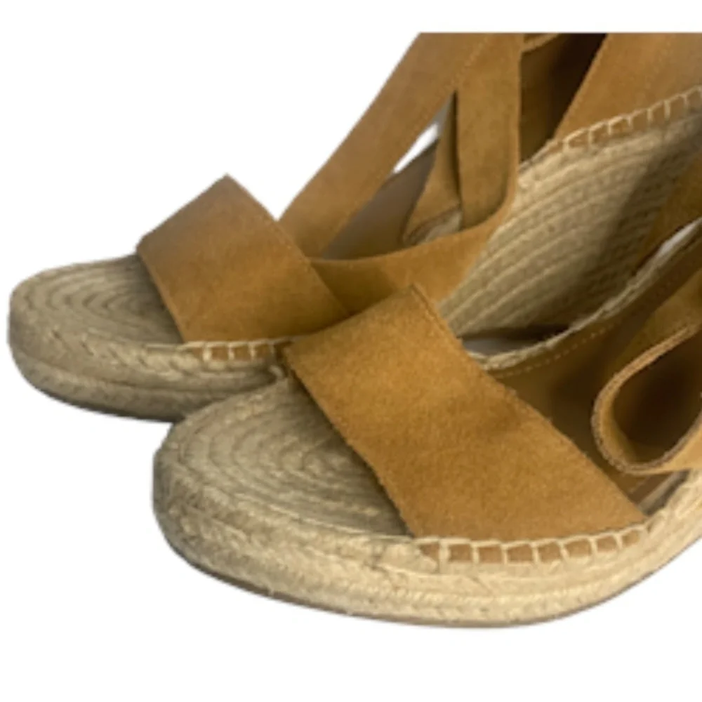 Marc Fisher Espadrilles 9.5 Kaee Wedge Suede Strappy Cruise Vacation Resort